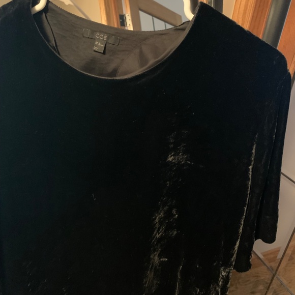 COS | Black Velvet Top - Picture 2 of 4